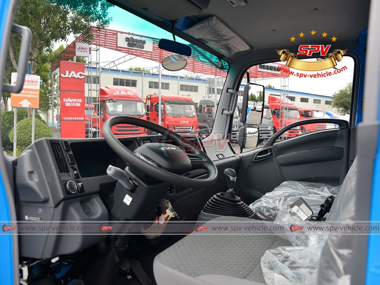 ISUZU N-Series Goods Truck - Cabin